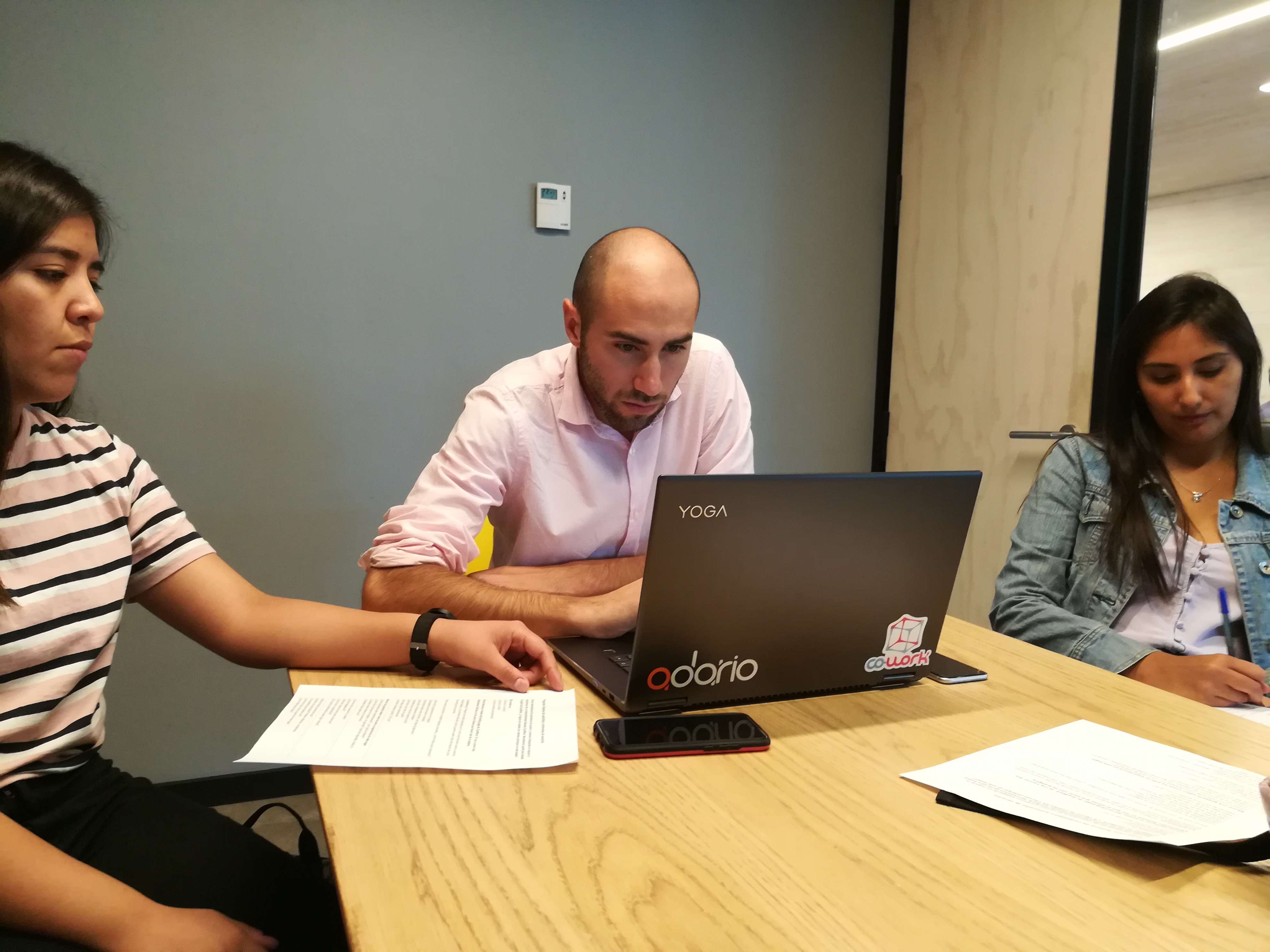 Free HTML5 Template by FreeHTML5.co